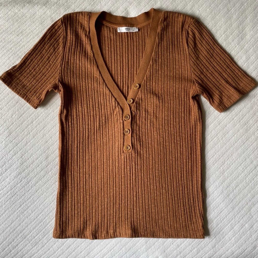 Mango ribbed v neck top